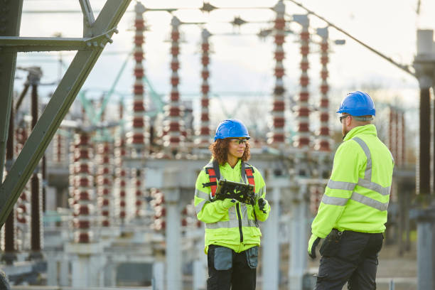 Best Circuit Breaker Repair  in Grand Ronde, OR